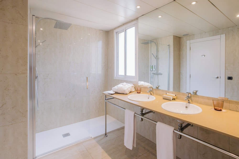 Hotel Castellon Center Affiliated By Melia 47/48