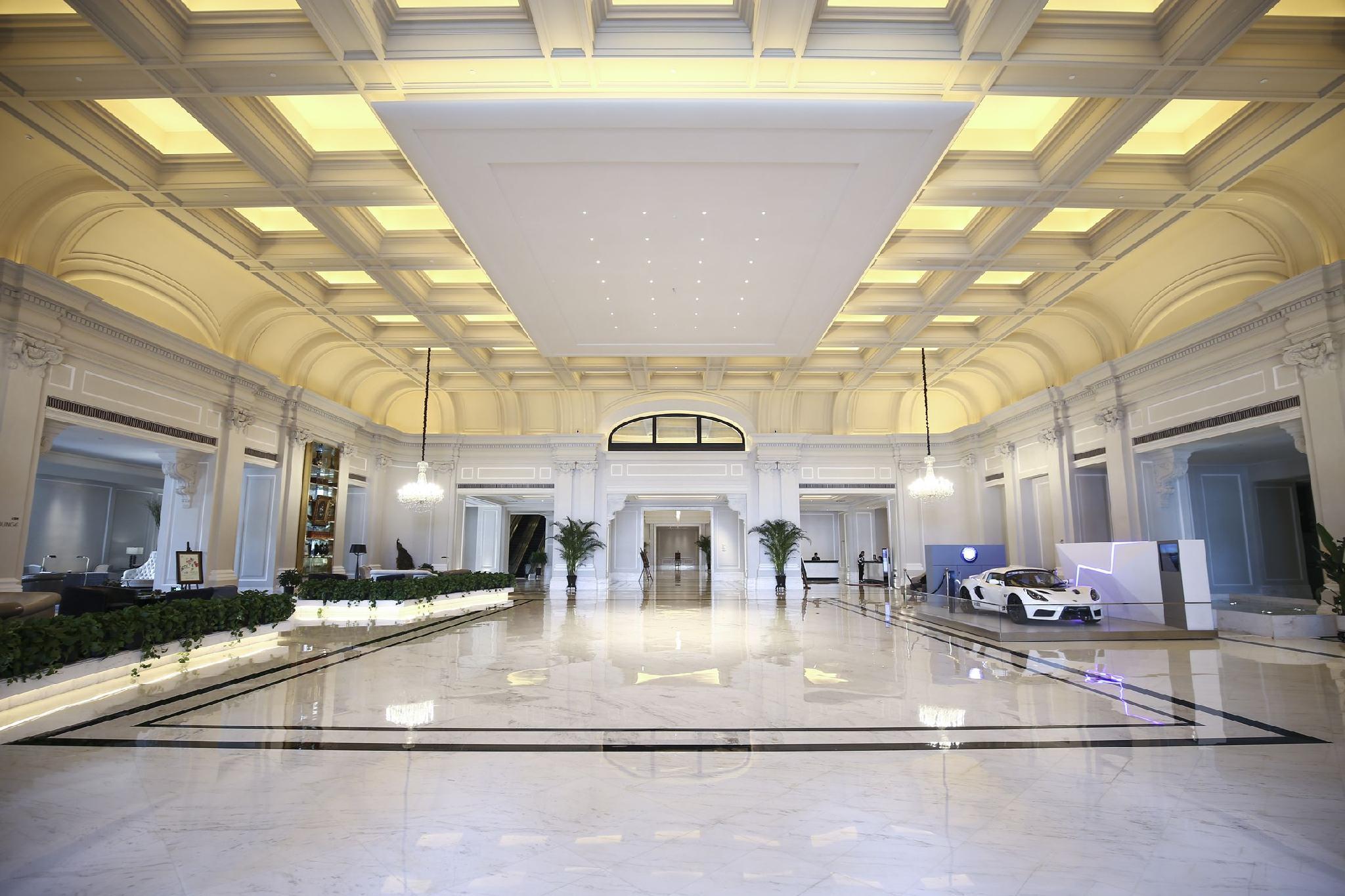 Grand New Century Hotel Yixing 5/50