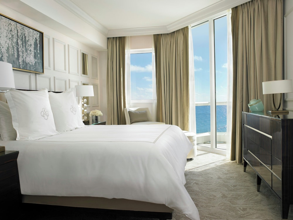 2 Bedrooms, Deluxe, Suite, 2 King Beds, Ocean Front, 2 Sofa