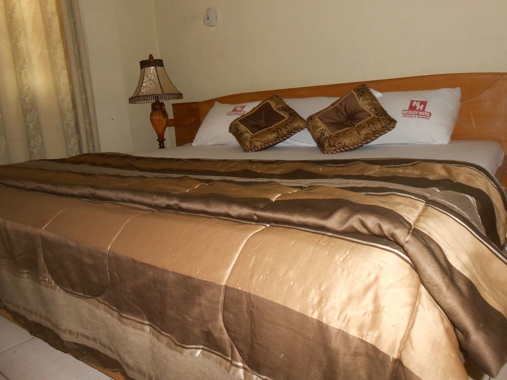 Nicolizy Hotel 11/28