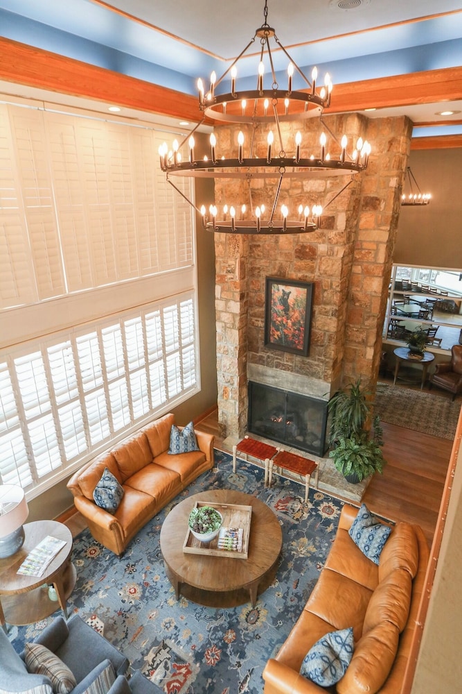 The Greystone Lodge on the River 30/50