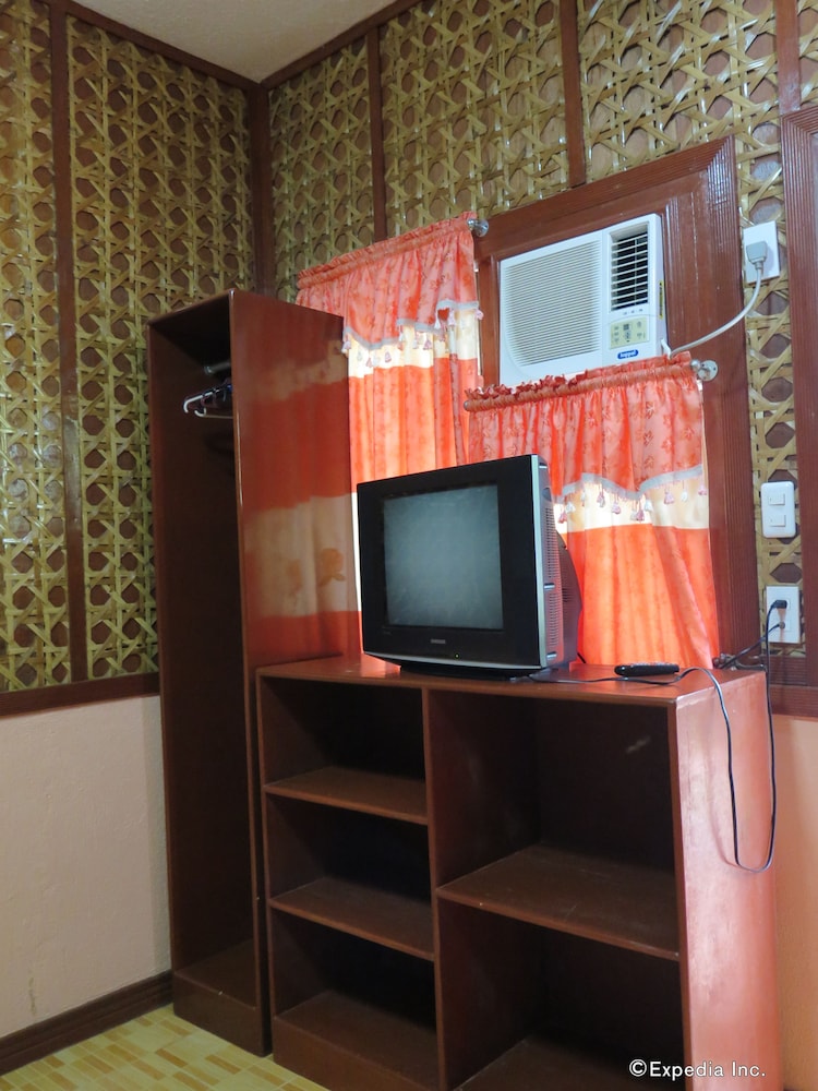 Alona Hidden Dream Resort by SMS Hospitality 40/50