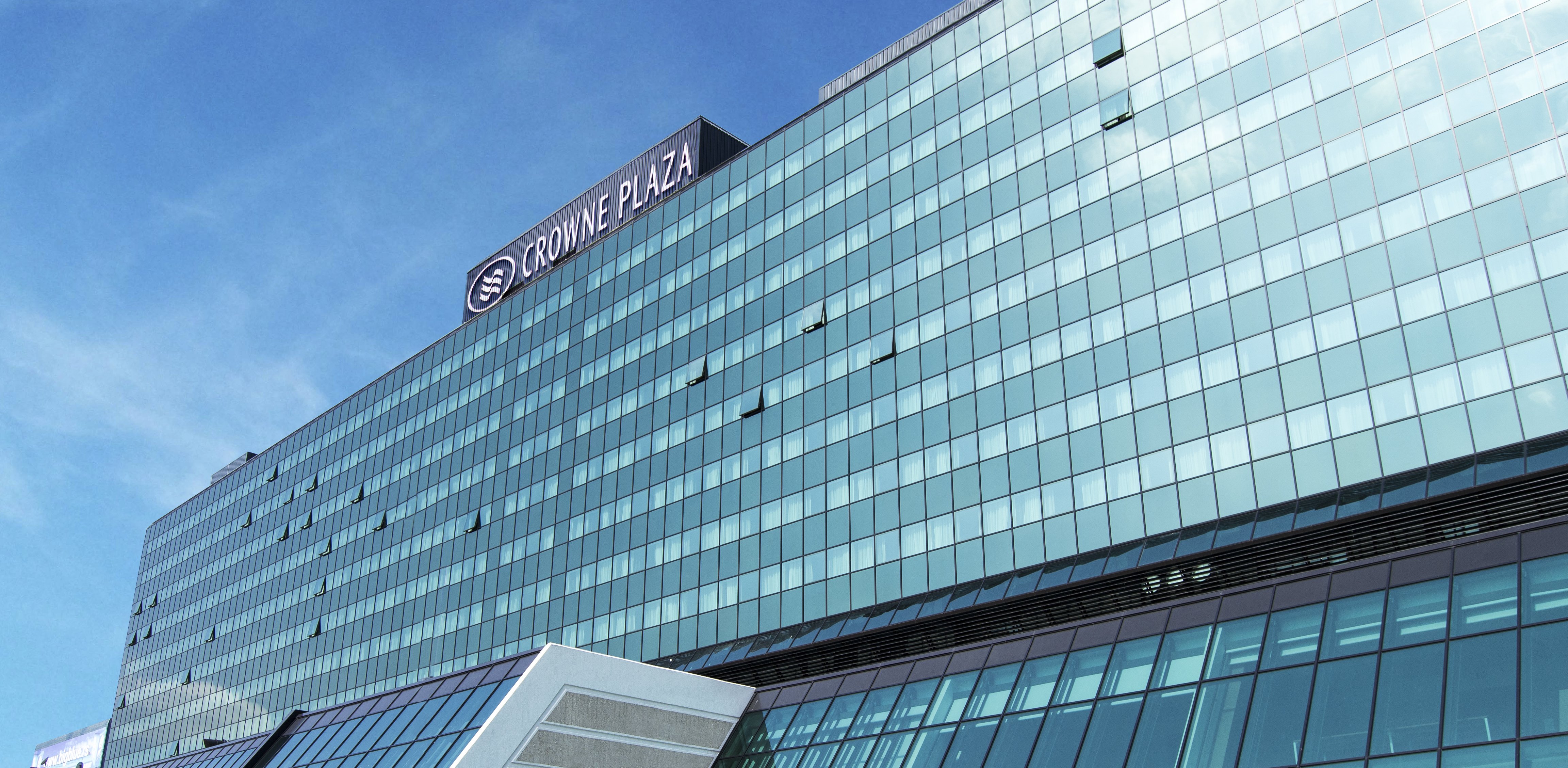 Crowne Plaza Belgrade 5/85