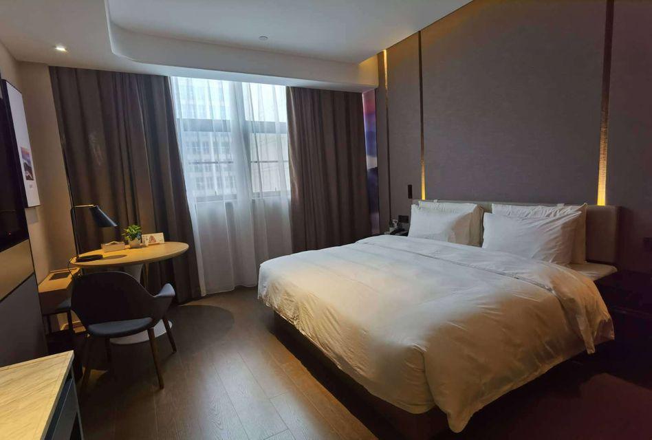 Elegant, Double Bed