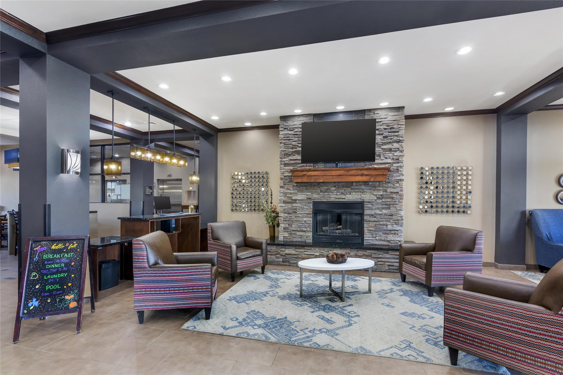 Best Western Plus Williston Hotel & Suites 37/50