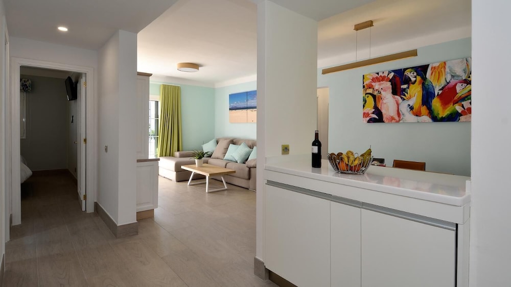 Luz Y Mar Apartments 5/16