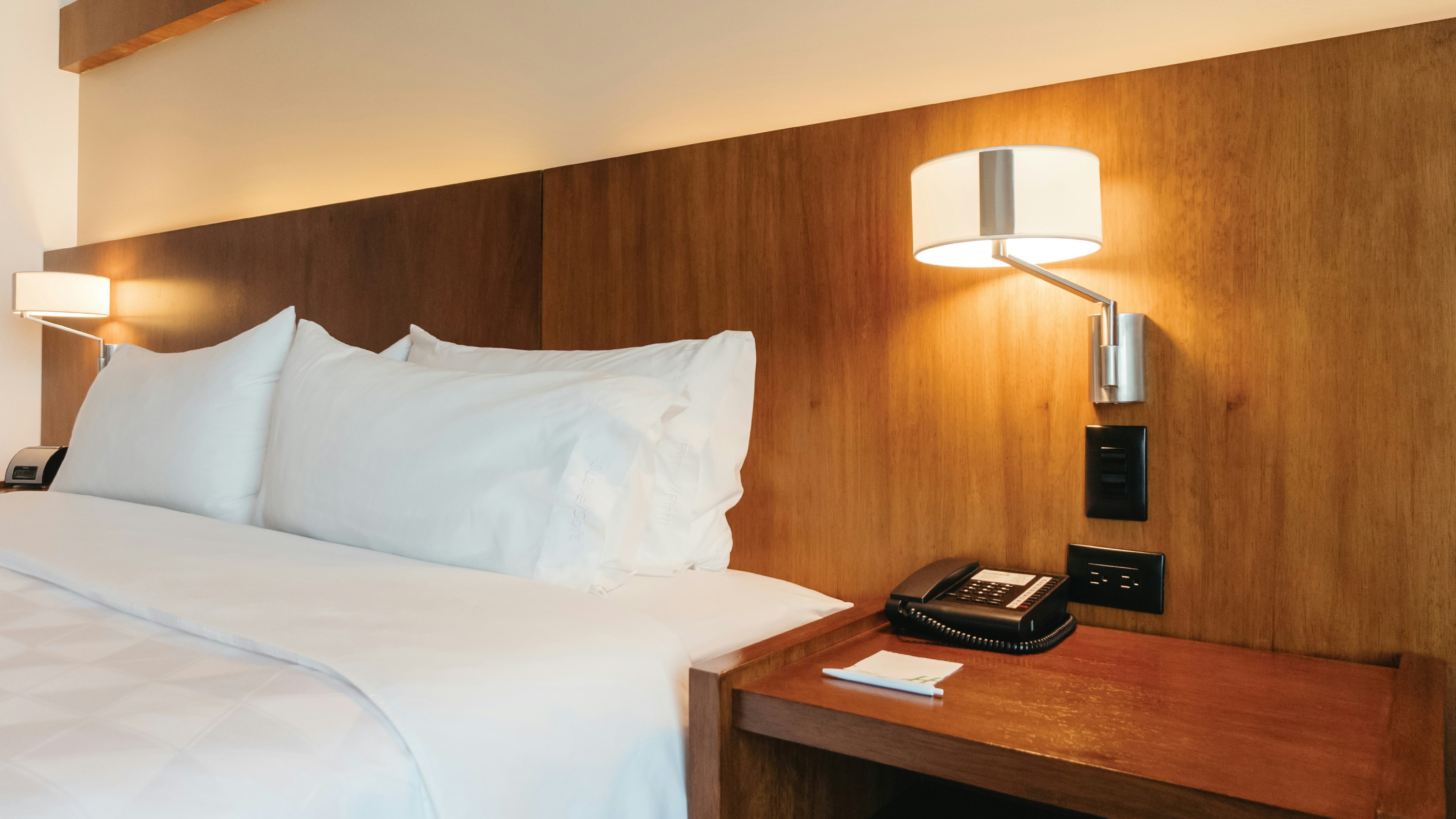 Holiday Inn Guayaquil Airport 28/78