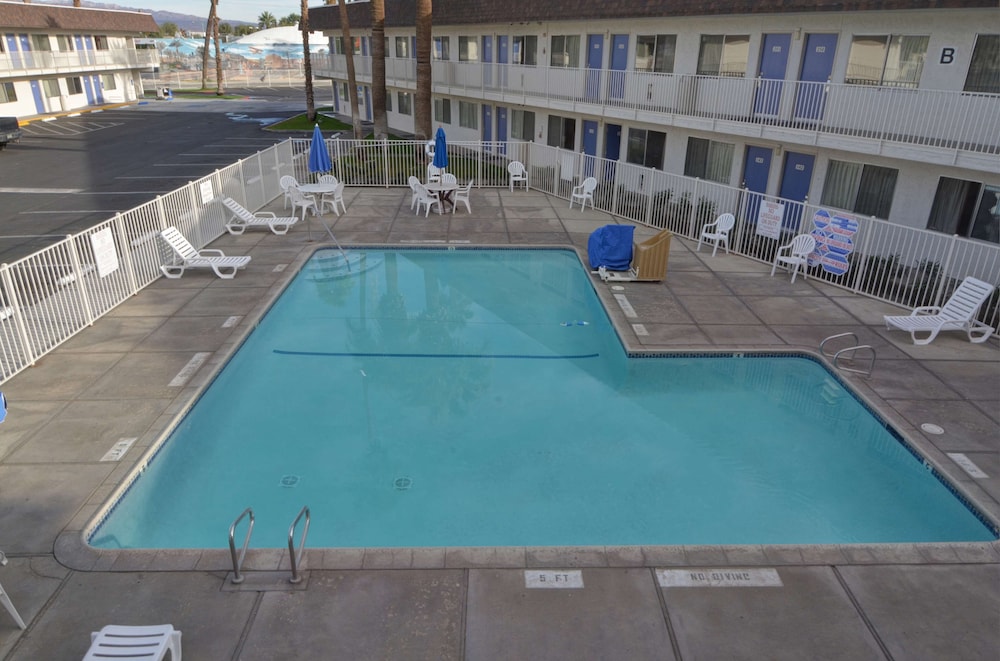 Motel6 Indio, CA - Palm Springs 31/39
