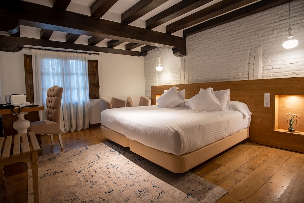 Casa Del Marques 14/50
