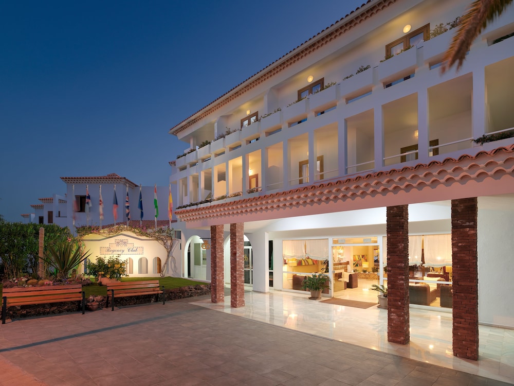 Regency Torviscas Apartments And Suites 7/63