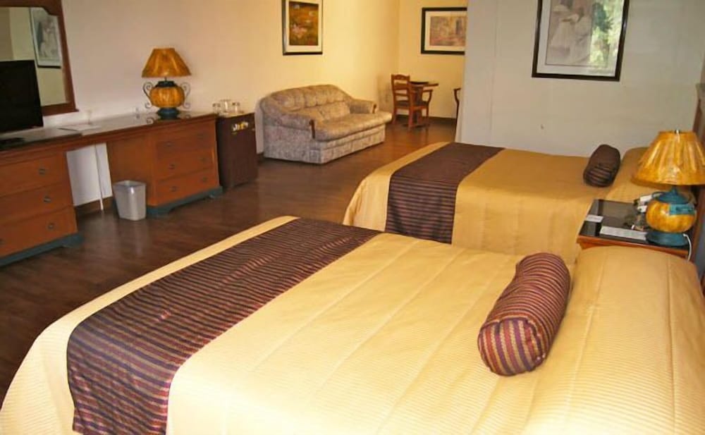 Suites Colibrí 13/23