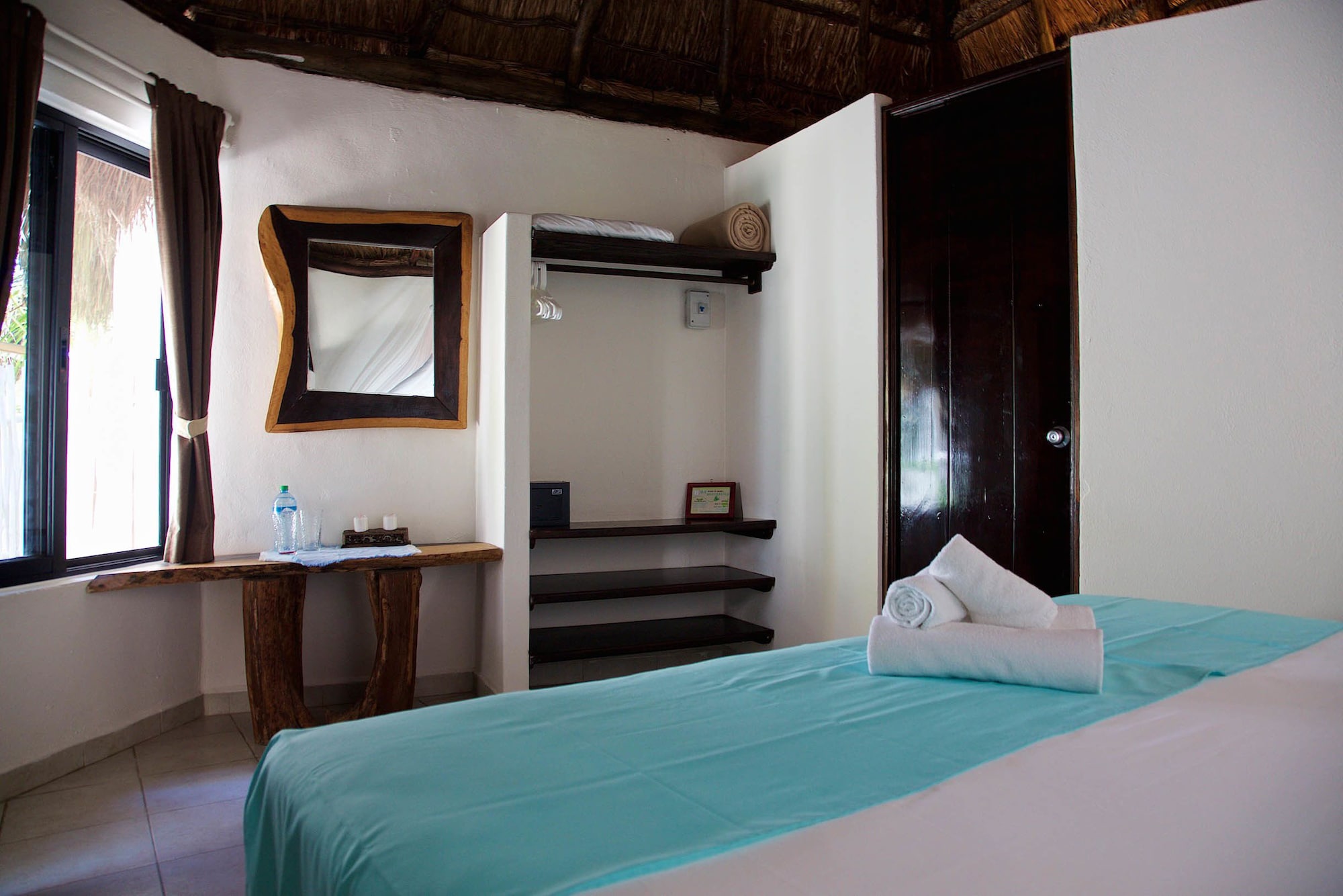 STANDARD, QUEEN BED, GROUND FLOOR