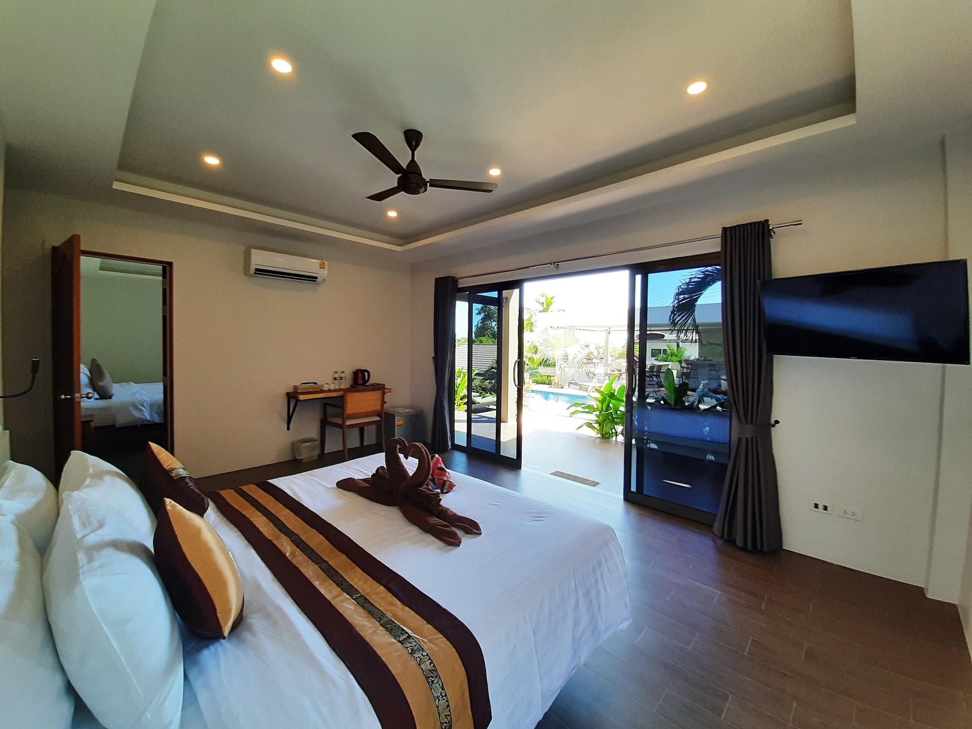 family suite