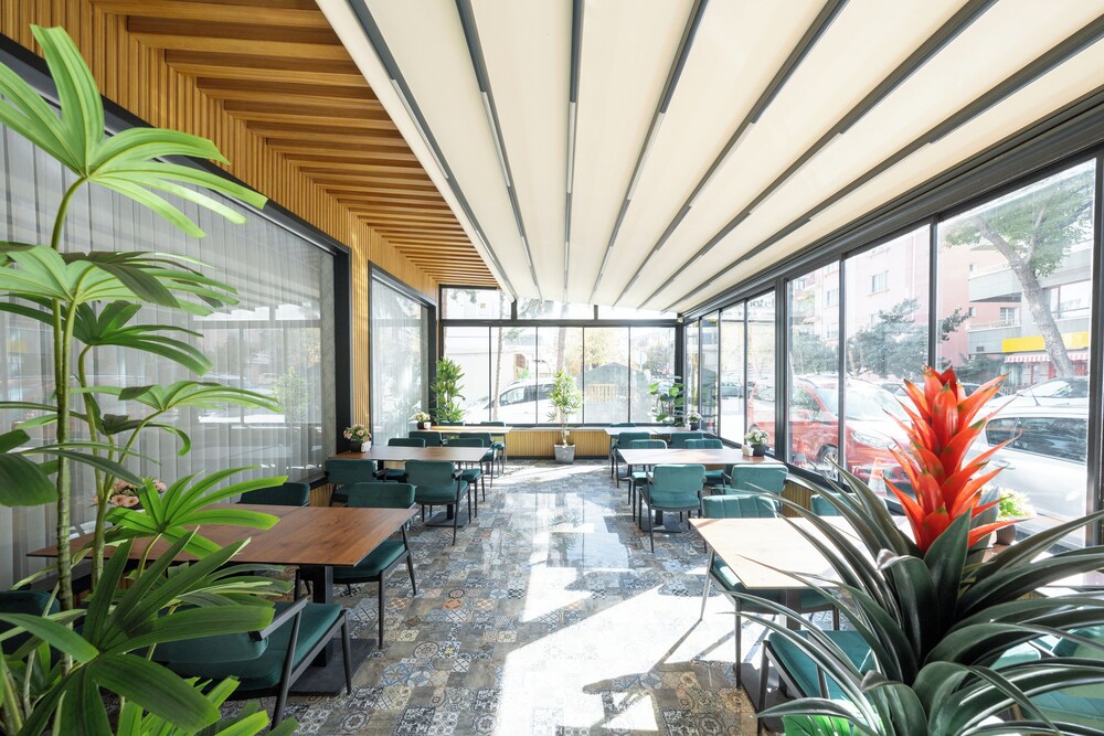 Anit Park Hotel 34/50