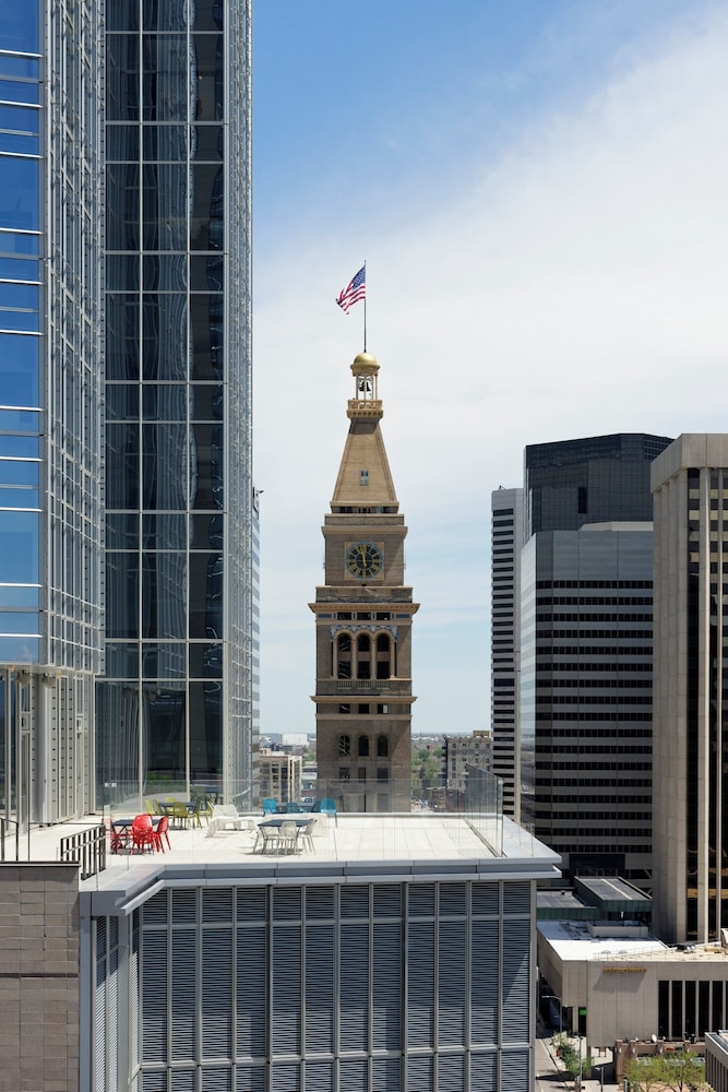 Four Seasons Hotel Denver 47/50