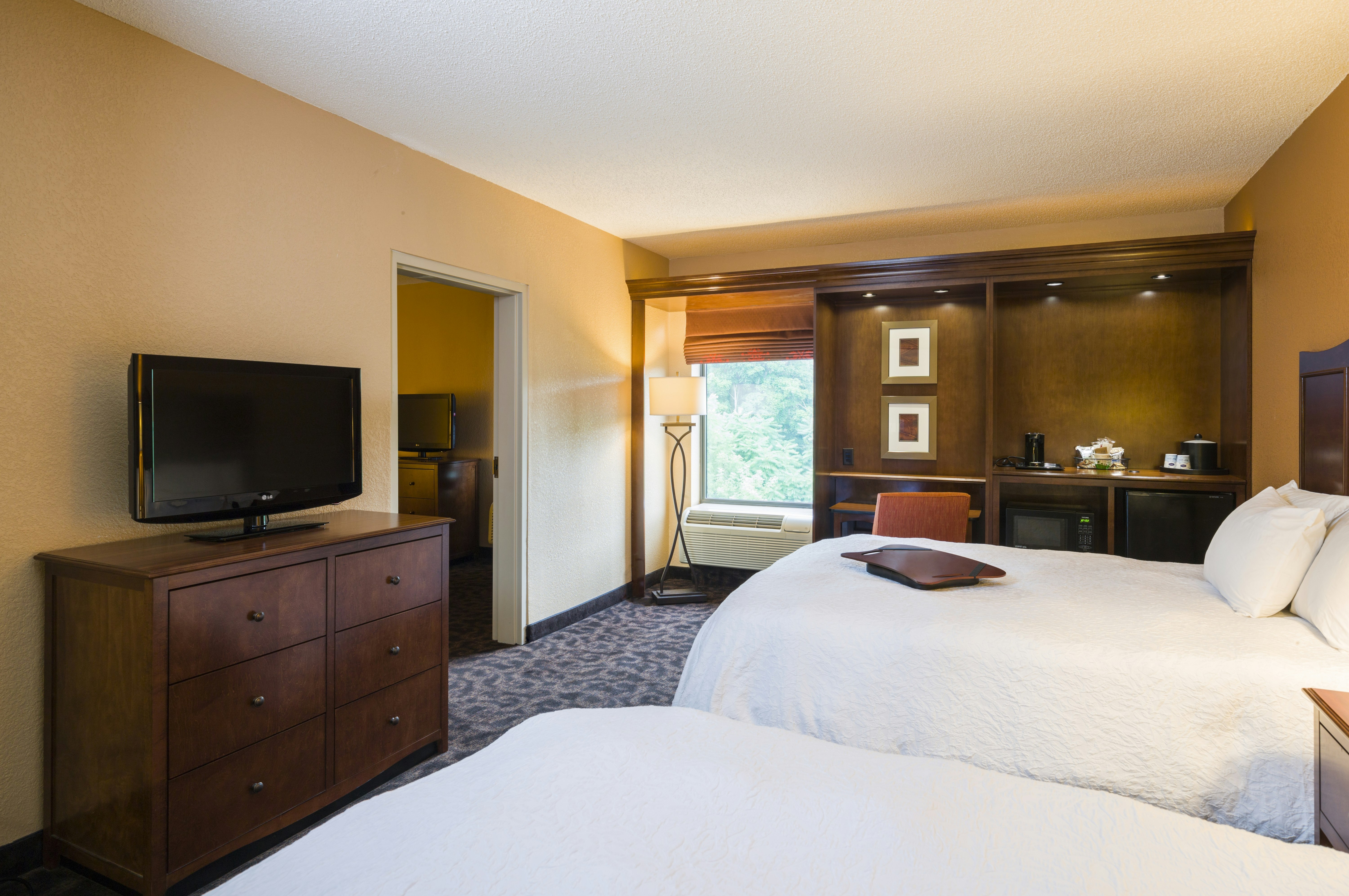 غرفة بسريرين، Hampton Inn Danville, PA 2/3