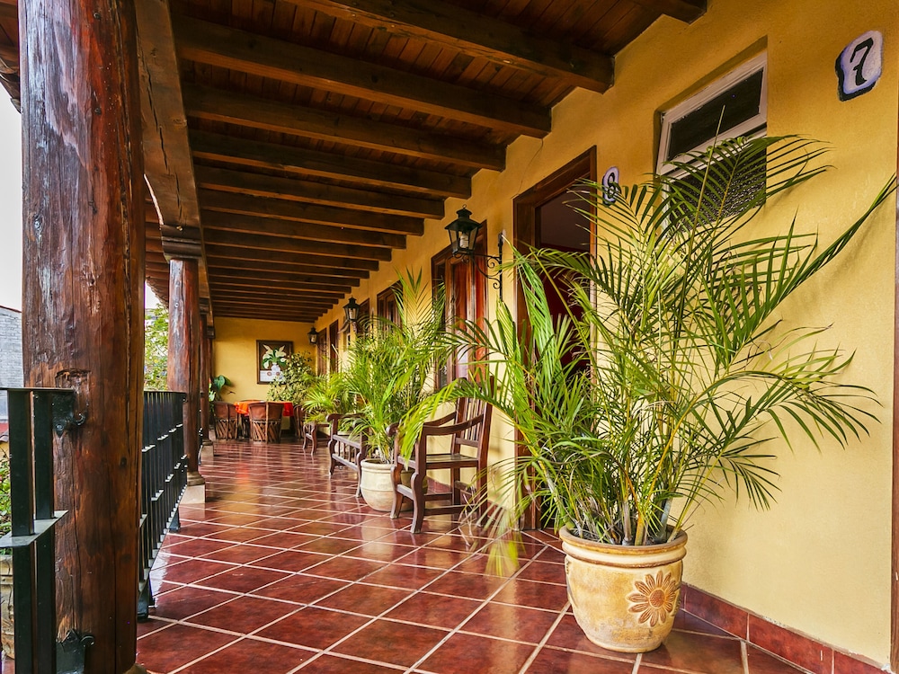 OYO Posada De Los Angeles, Patzcuaro 7/29