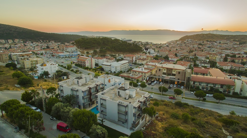 Calis Hotel 35/48