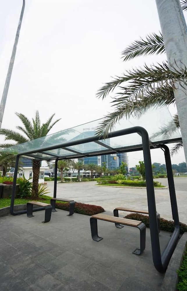 The Lively Hotel Kualanamu 24/31