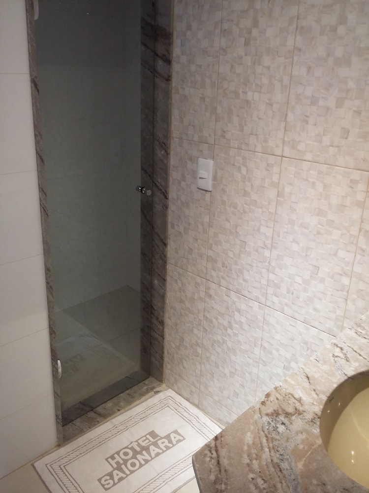 Saionara Hotel 12/53