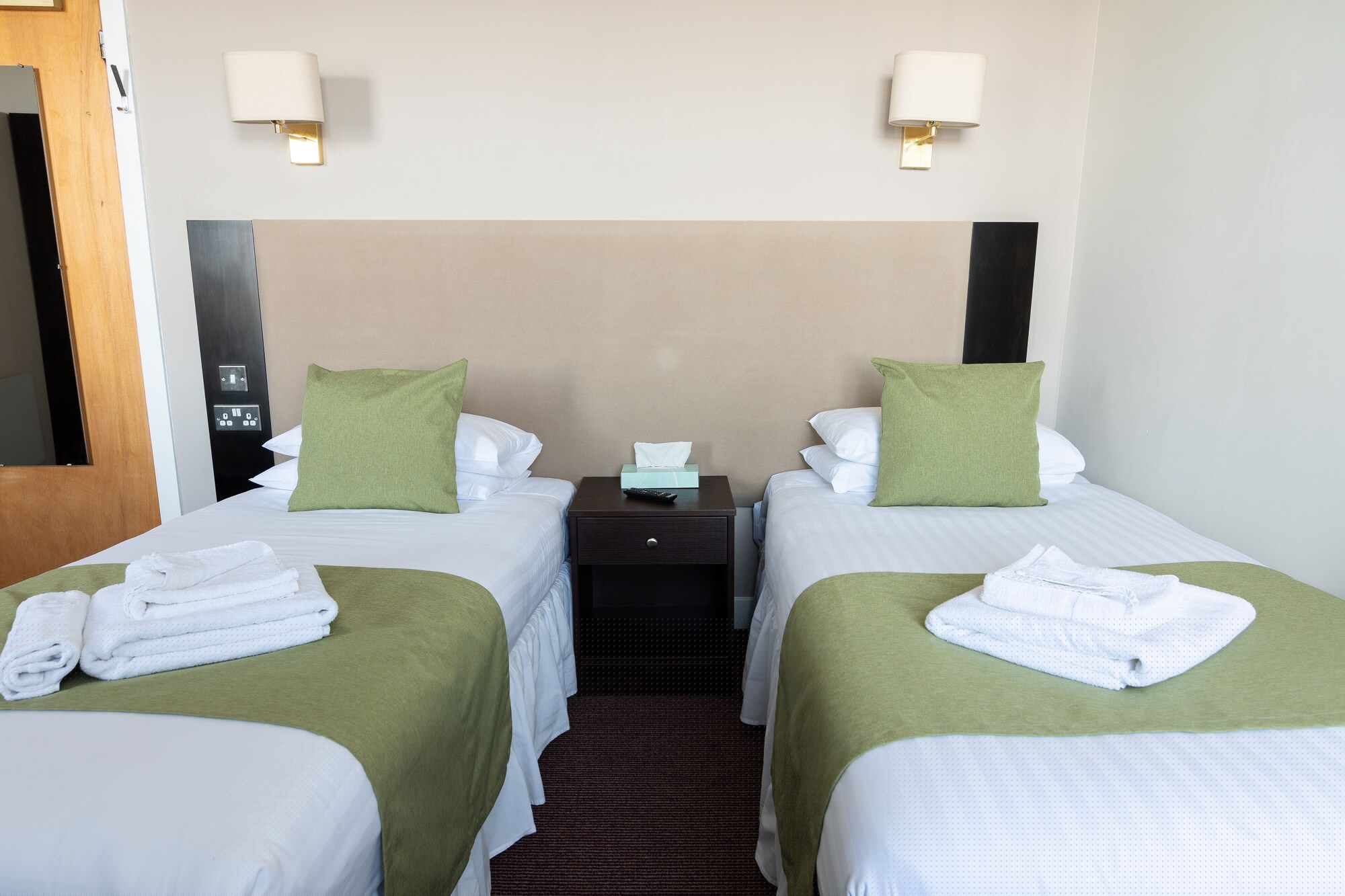Room at Kings Arms Hotel Skye, Kyleakin