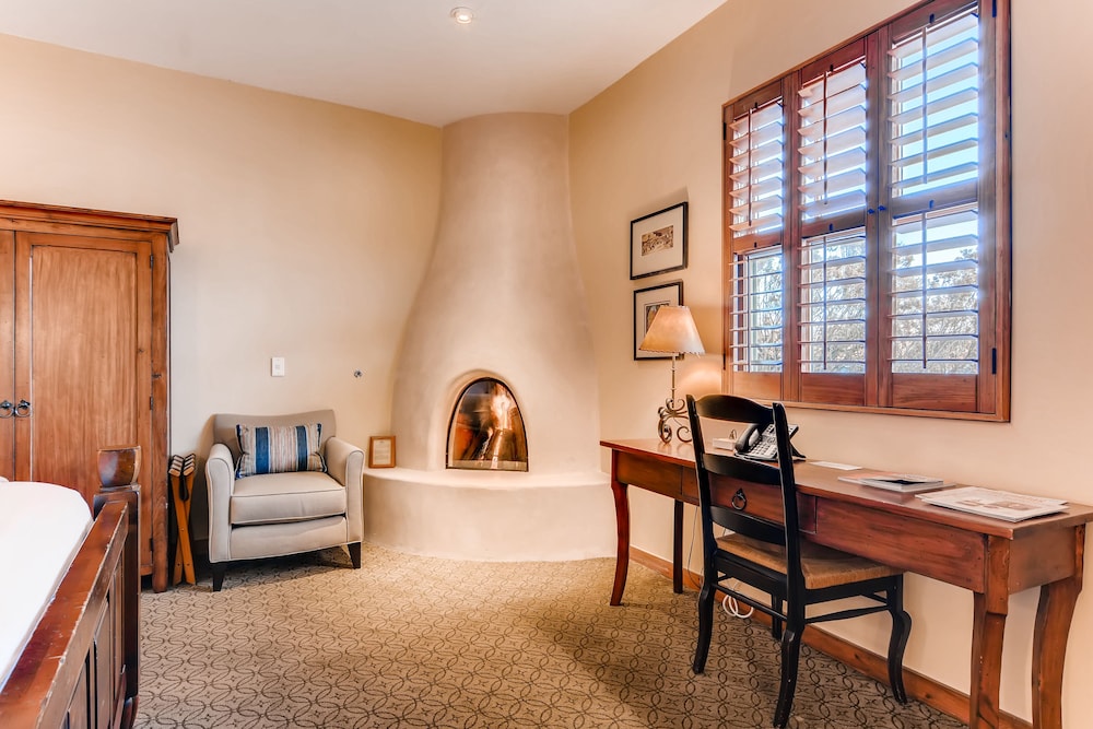 Old Santa Fe Inn 37/64