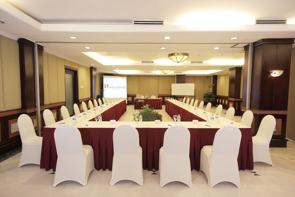 Swiss-Belhotel Tarakan 55/63