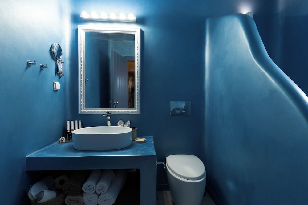Luna Santorini Suites 49/50