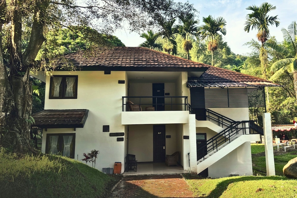 Grand Cempaka Resort Hotel Powered by Archipelago 5/49