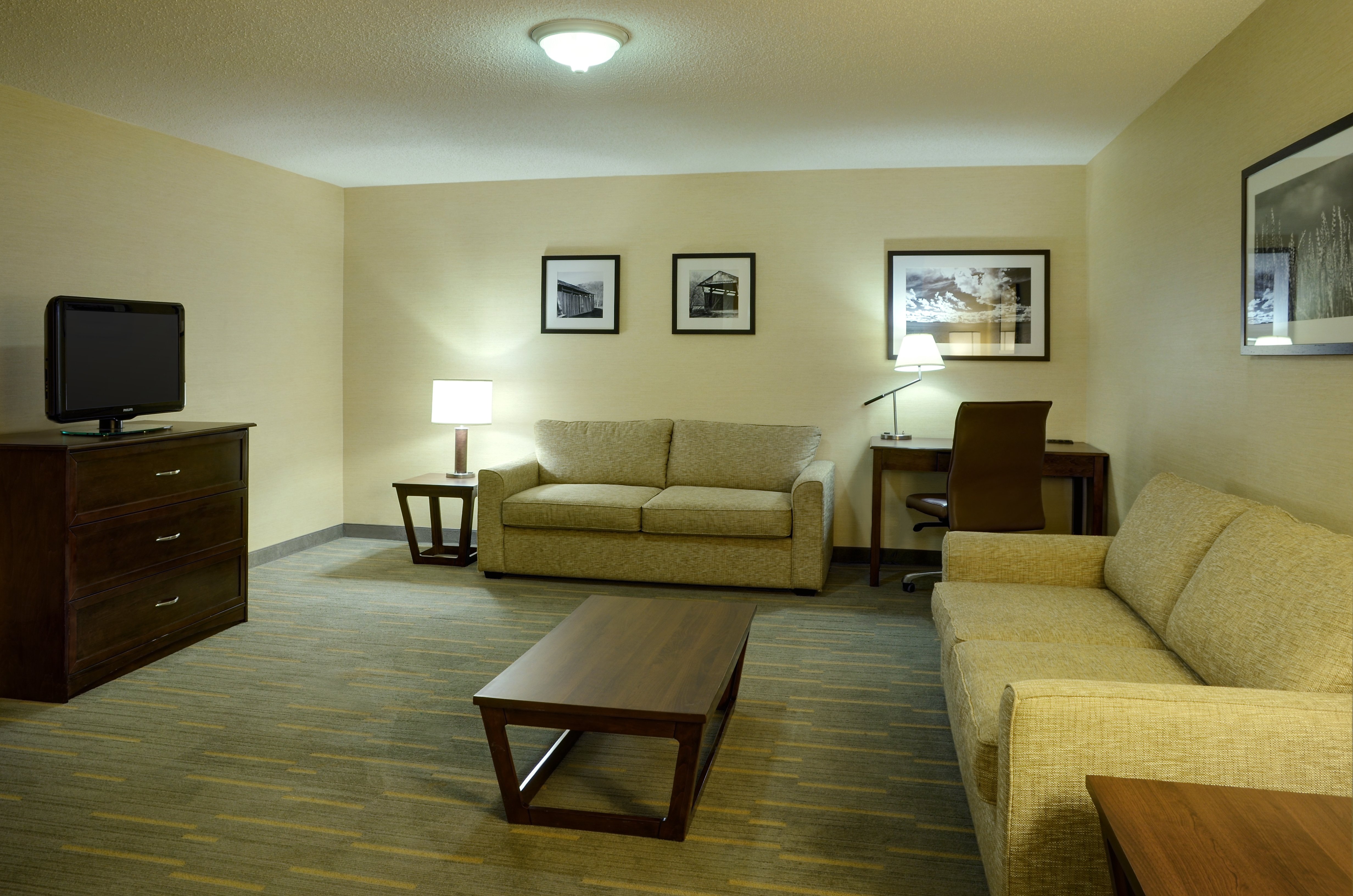 HOLIDAY INN LETHBRIDGE 27/50