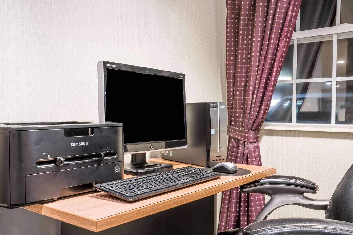 Microtel Inn Suites By Wyndham Rice Lake 26/33