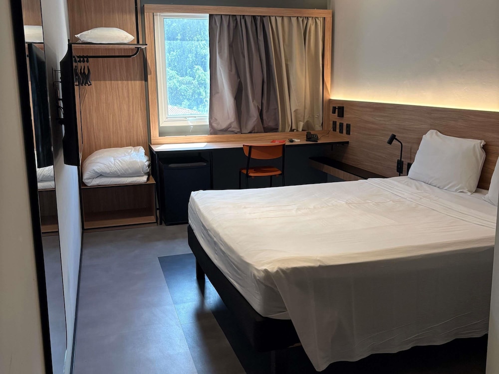 Ibis Joao Pessoa 20/55