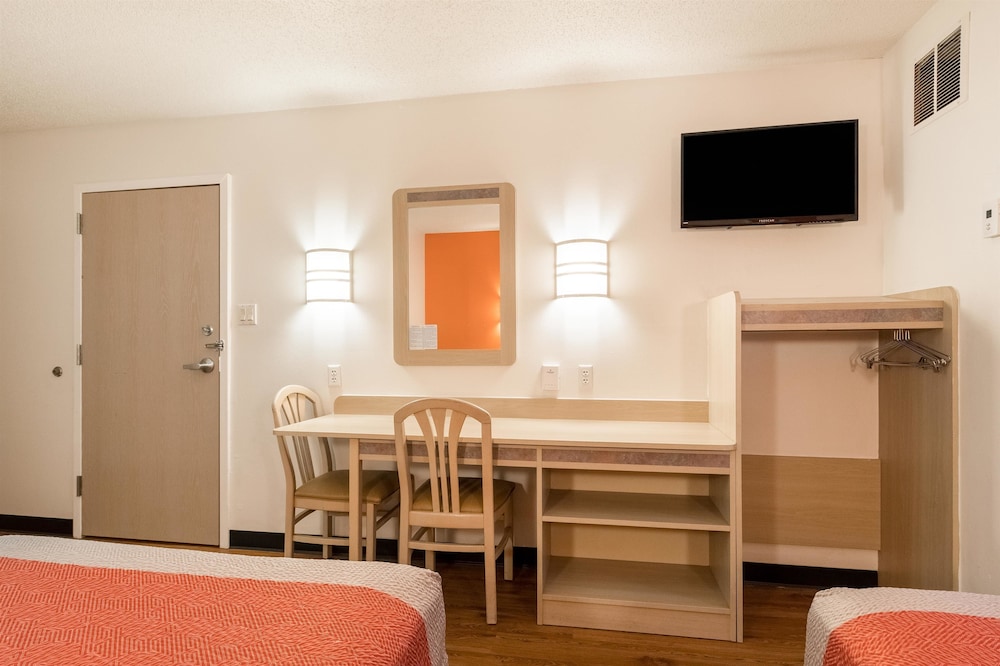 Motel6 Newport, TN 28/40
