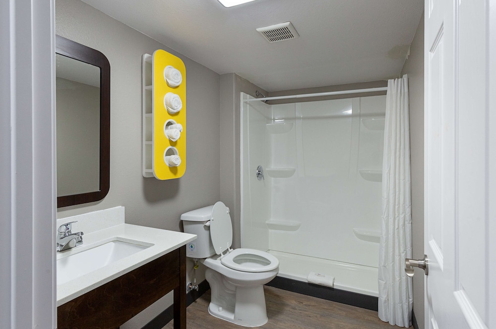 Motel6 Show Low, AZ 32/33