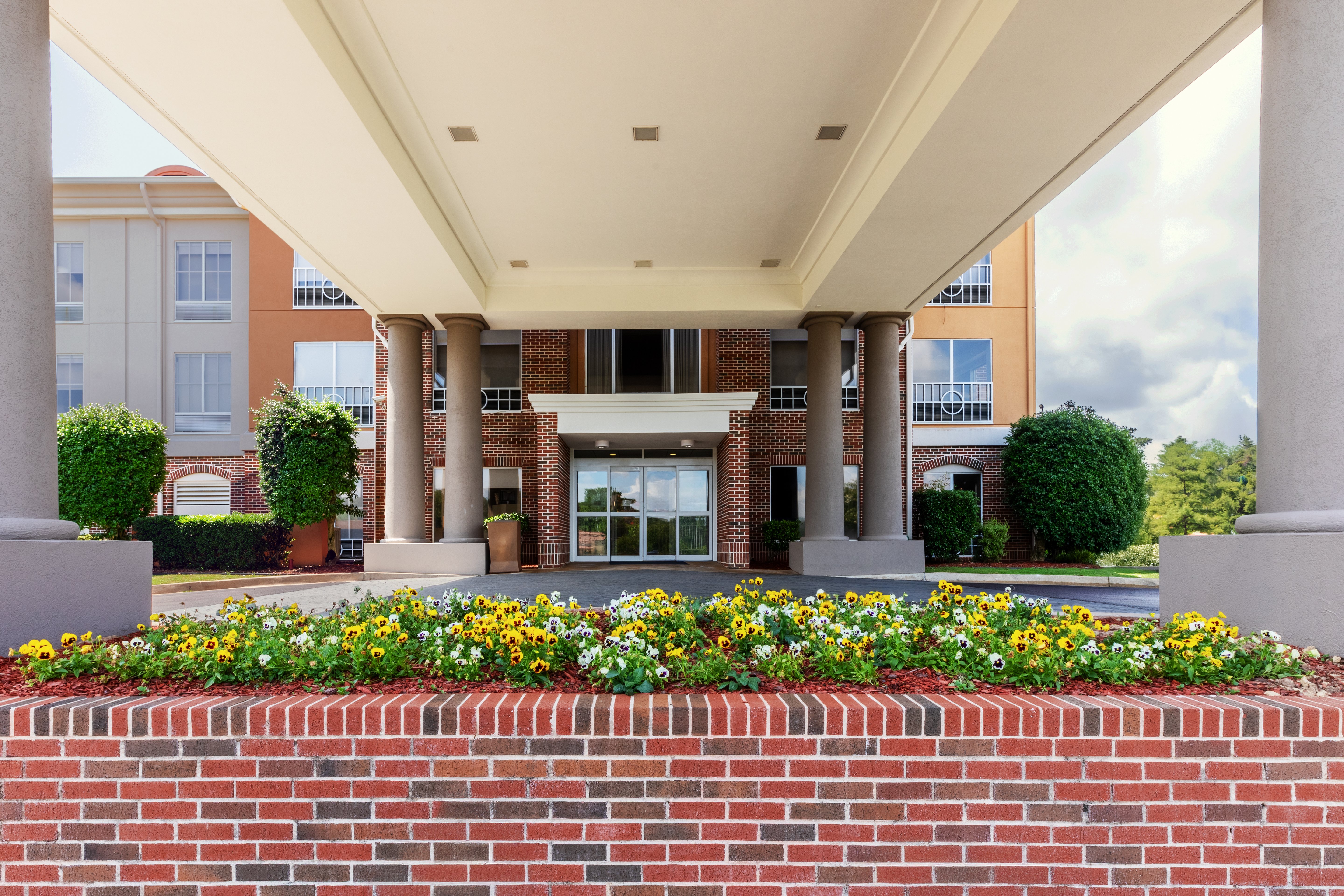 Holiday Inn Express Hotel & Suites Vicksburg 9/74