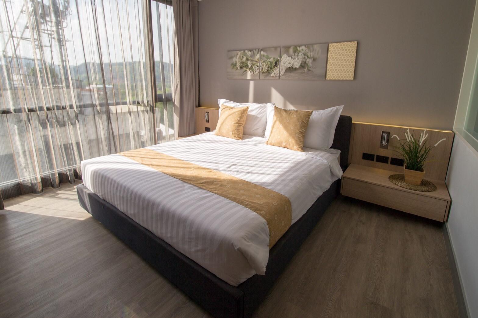 Room, Double Bed