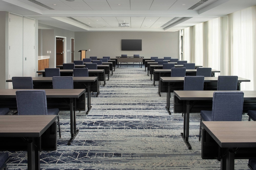 Courtyard by Marriott Indianapolis Plainfield 46/49