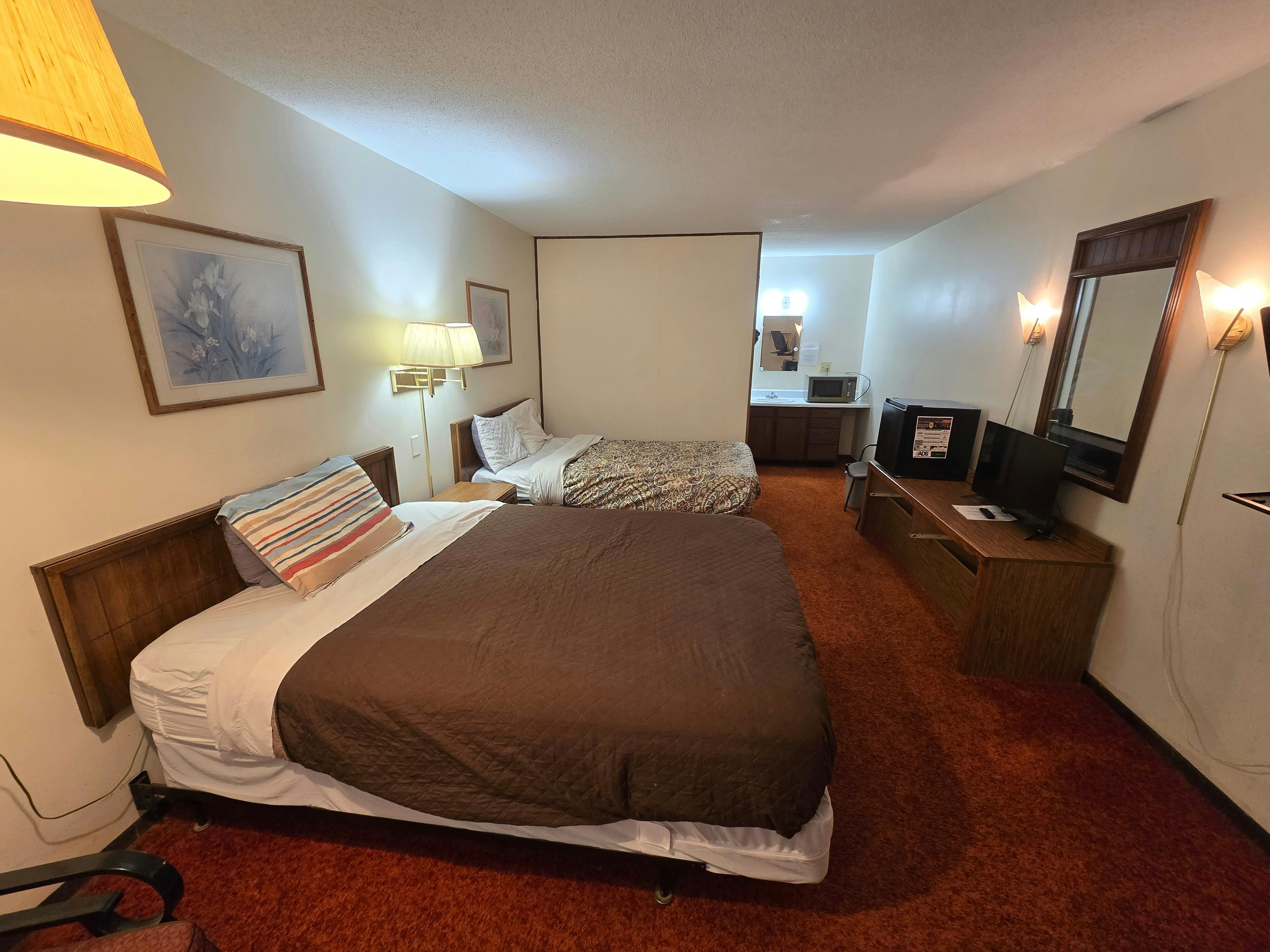 OYO Sandman Inn 17/58