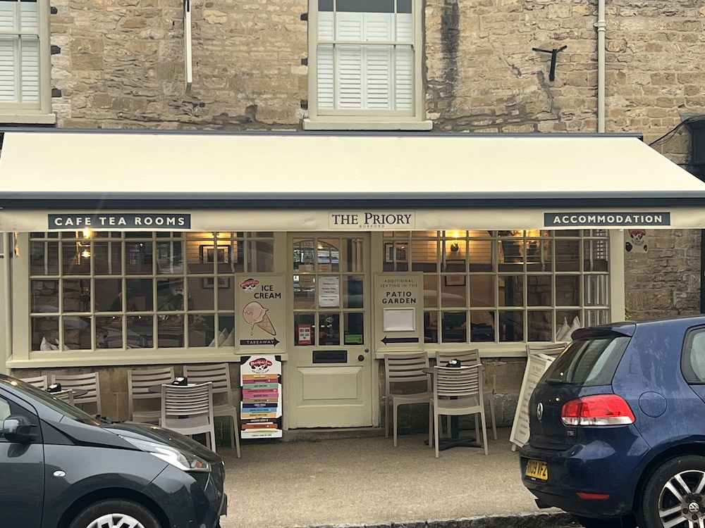 The Priory Burford Bed And Breakfast 50/59