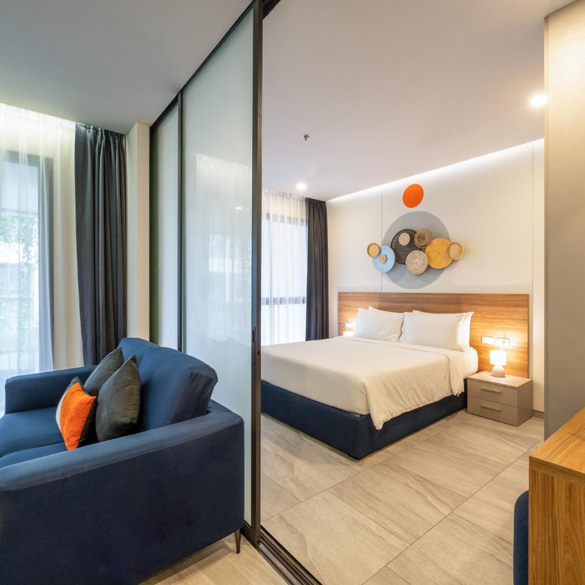 1 Bedroom, Space