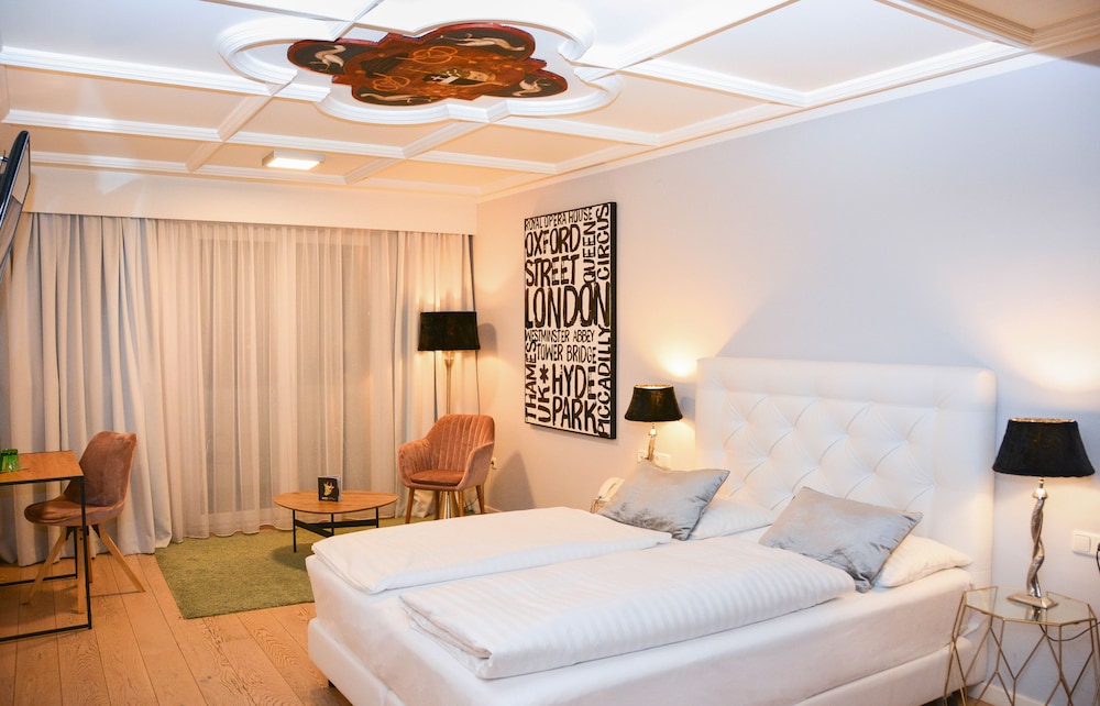 Q! Hotel Maria Theresia 13/50