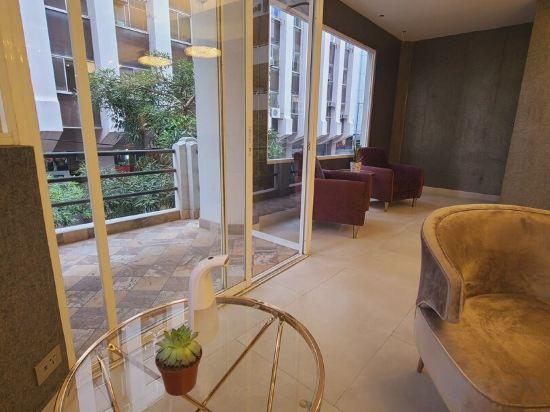 La Fontana Hotel 15/33