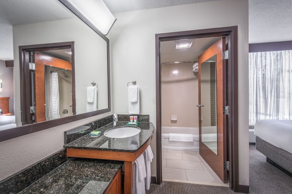 Hyatt Place Columbia/Harbison 47/50
