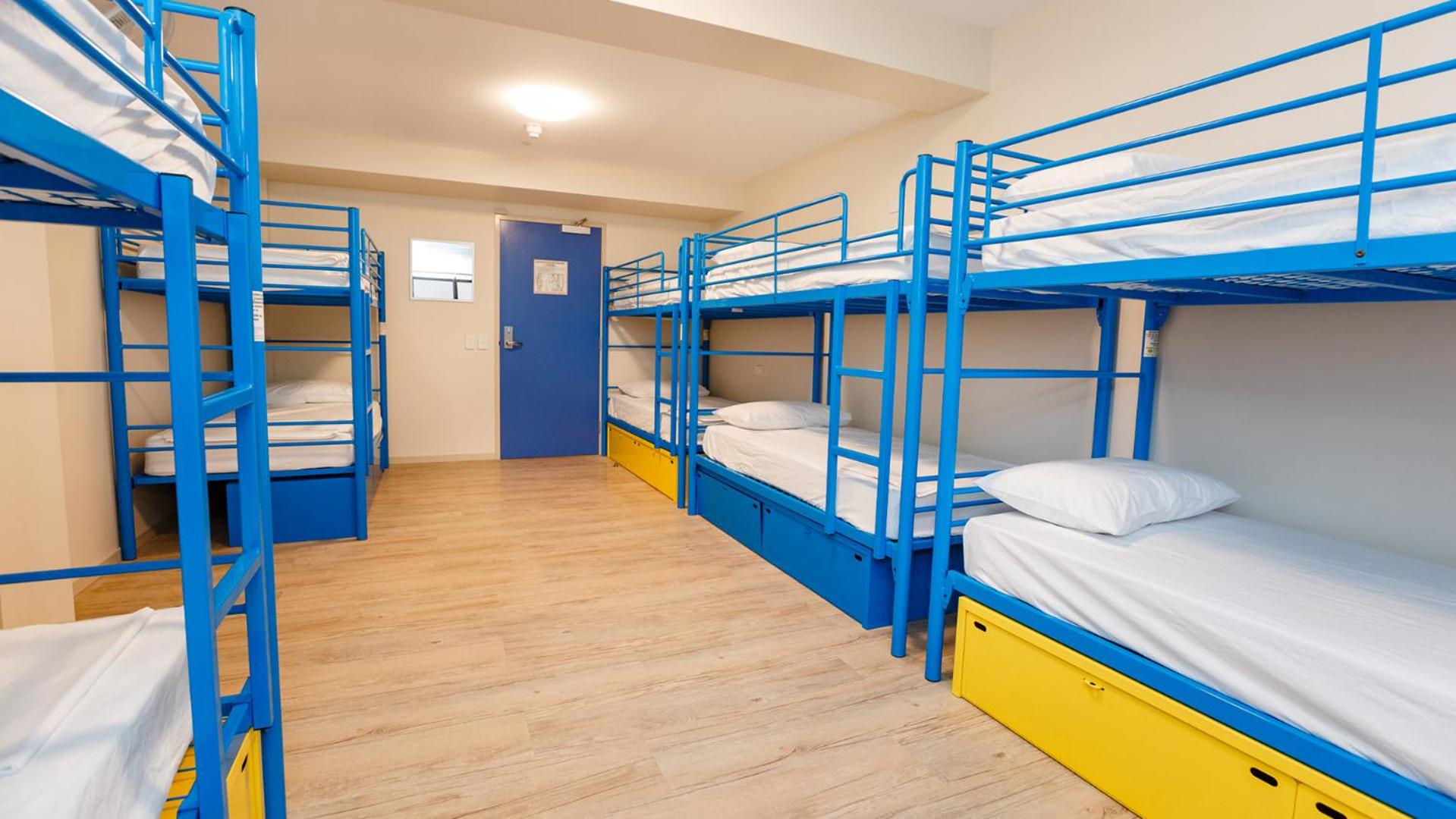 Mixed Dorm, 10 Beds, Adult Only