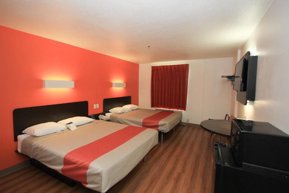 Motel6 San Antonio, TX - Downtown - Alamo Dome 21/54