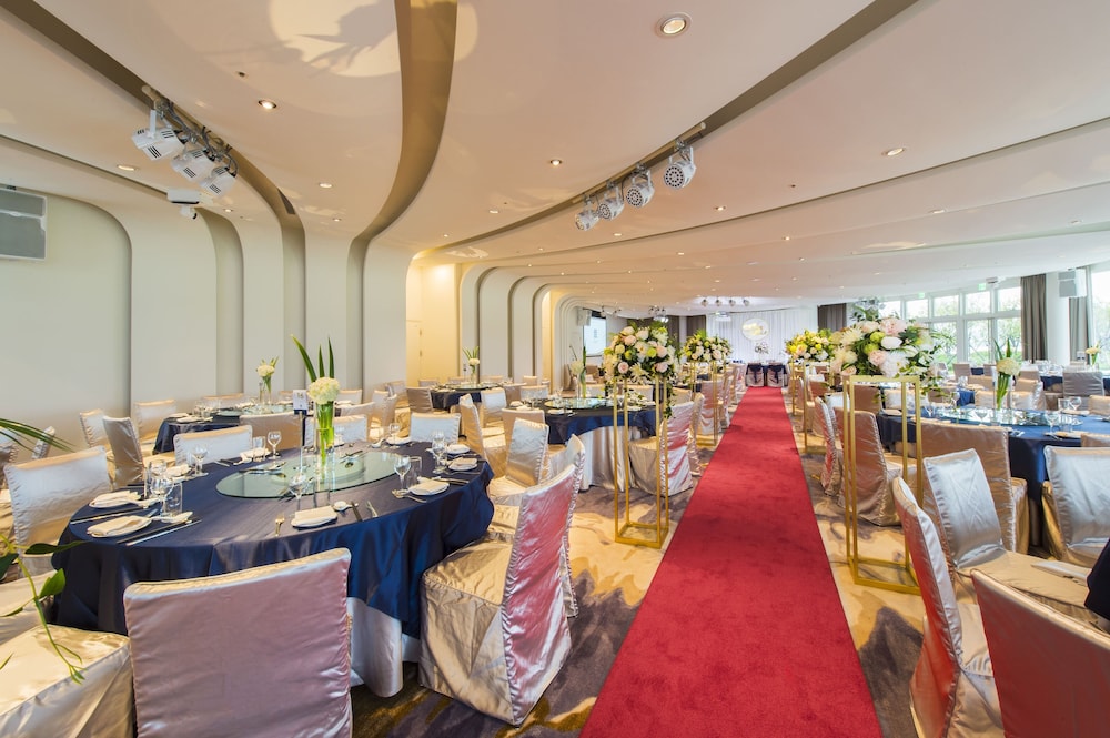 Golden Tulip FAB Hotel 21/43