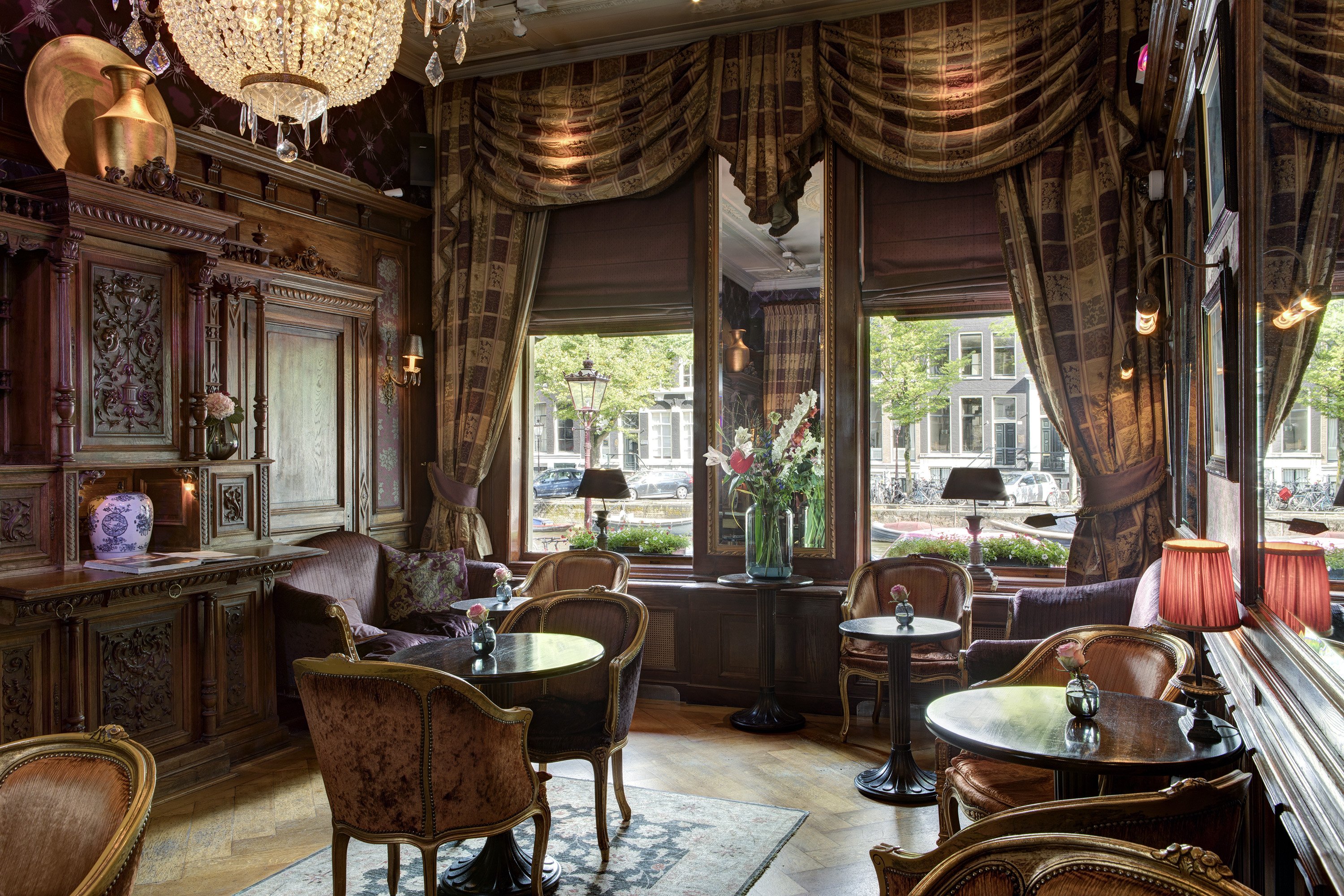 The Pavilions Amsterdam, The Toren 32/47