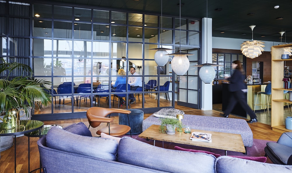 OUTLET HOTEL FREDERIKSHAVN 12/20