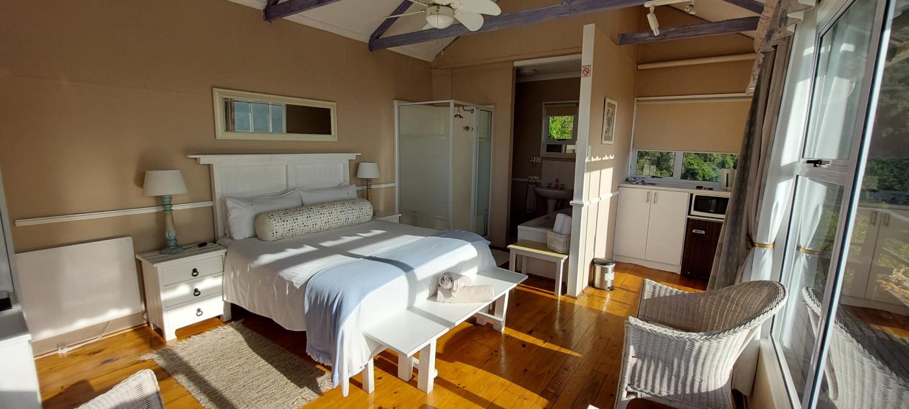 The Tops Guest House 2/16