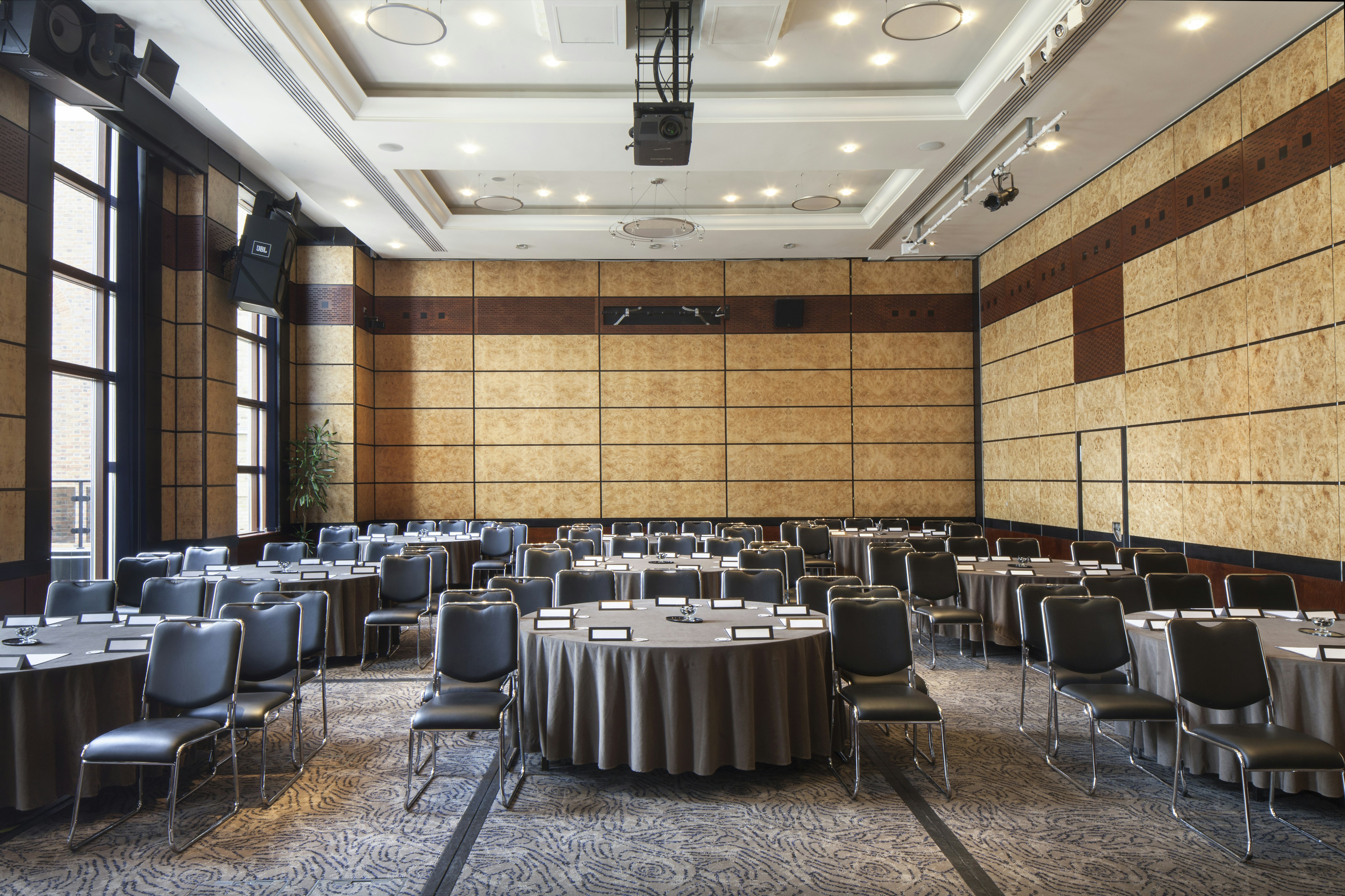 Leonardo Royal Hotel London City 59/69